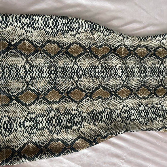 FASHION NOVA snake skin dress mini - Picture 2 of 3